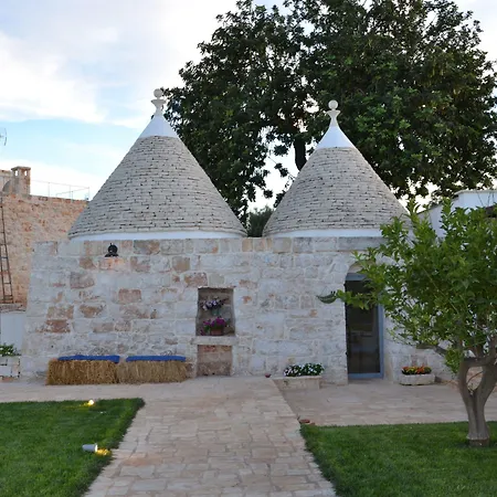 Augusta Trulli Resort B&B-3